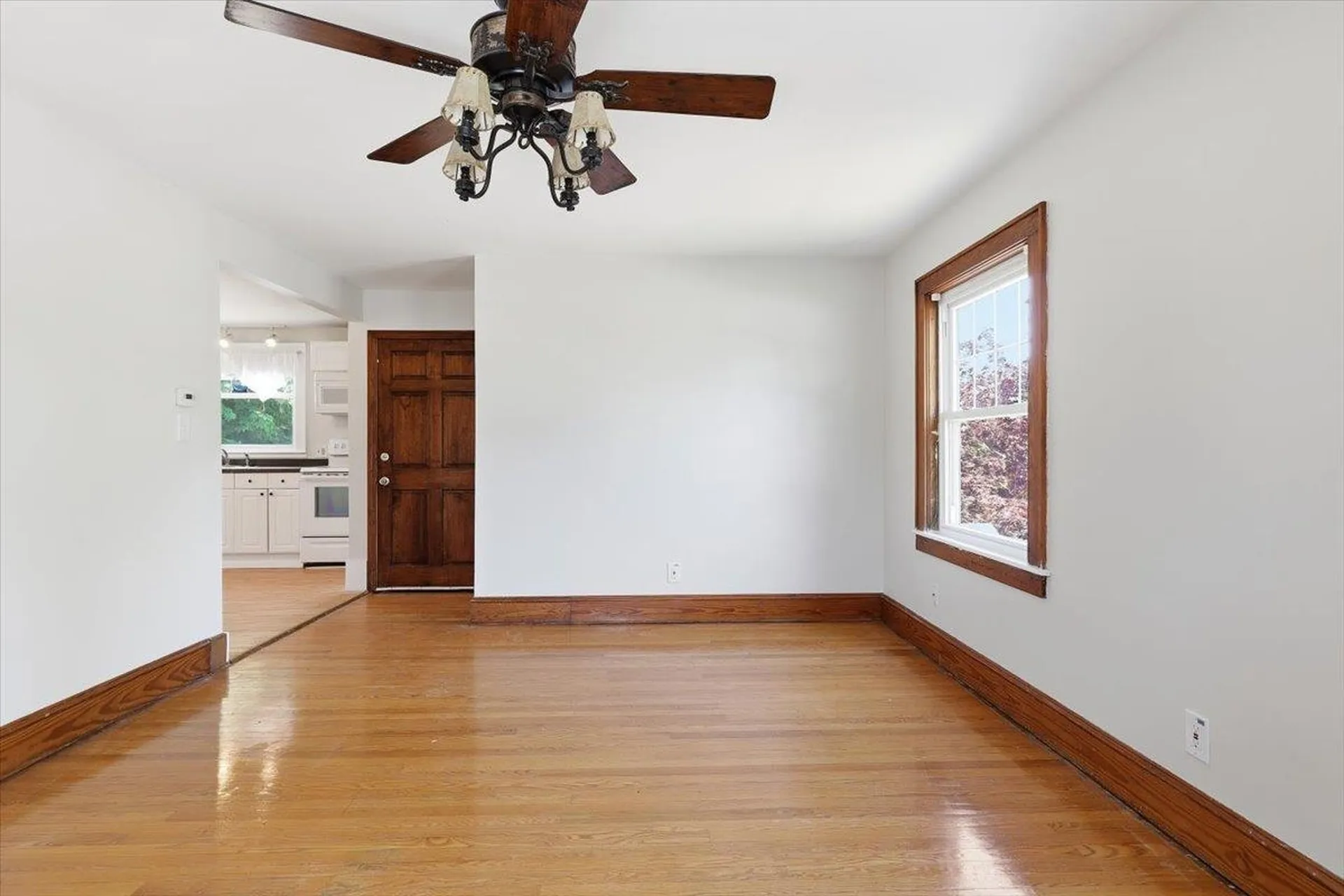 3 Sawyer Street Nashua NH 03060