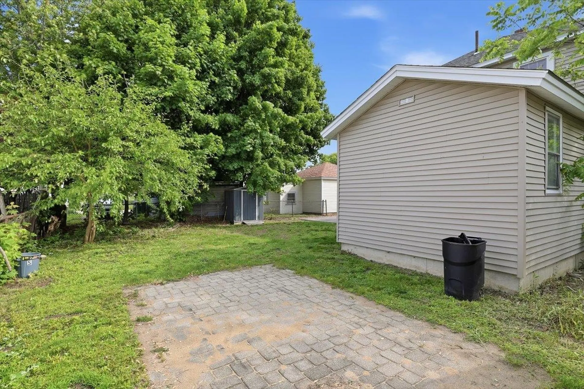 3 Sawyer Street Nashua NH 03060