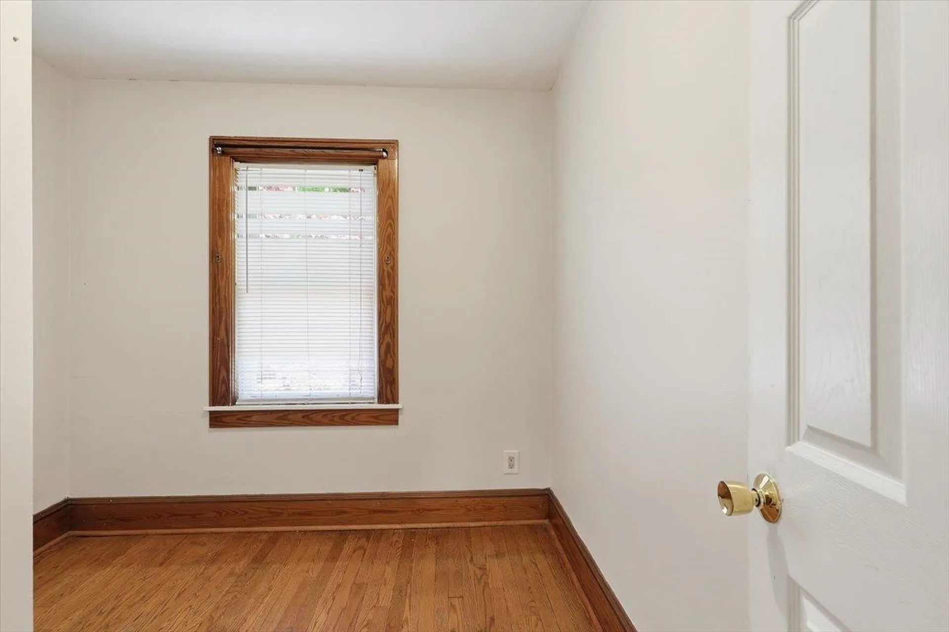 3 Sawyer Street Nashua NH 03060