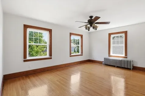 3 Sawyer Street Nashua NH 03060