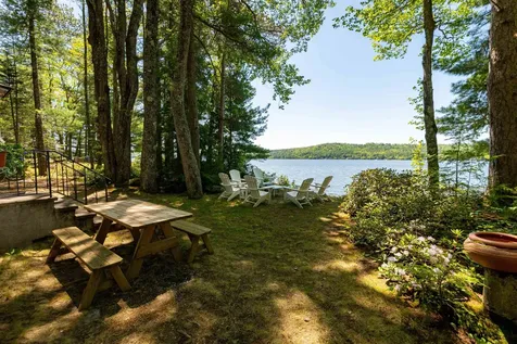 35 Oak Avenue Effingham NH 03882