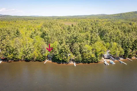 35 Oak Avenue Effingham NH 03882
