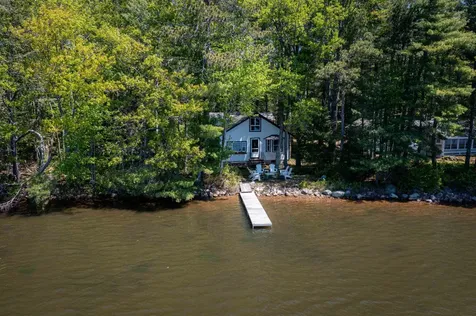 35 Oak Avenue Effingham NH 03882