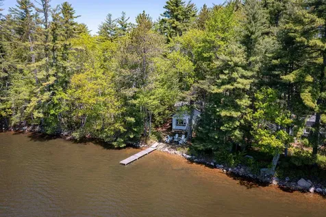 35 Oak Avenue Effingham NH 03882