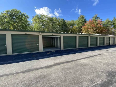 98 Powers Street Milford NH 03055