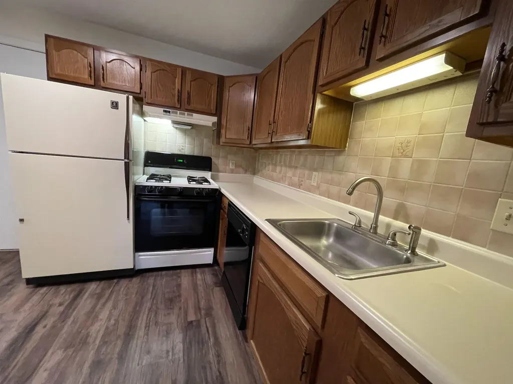 379 Huse Road Manchester NH 03103