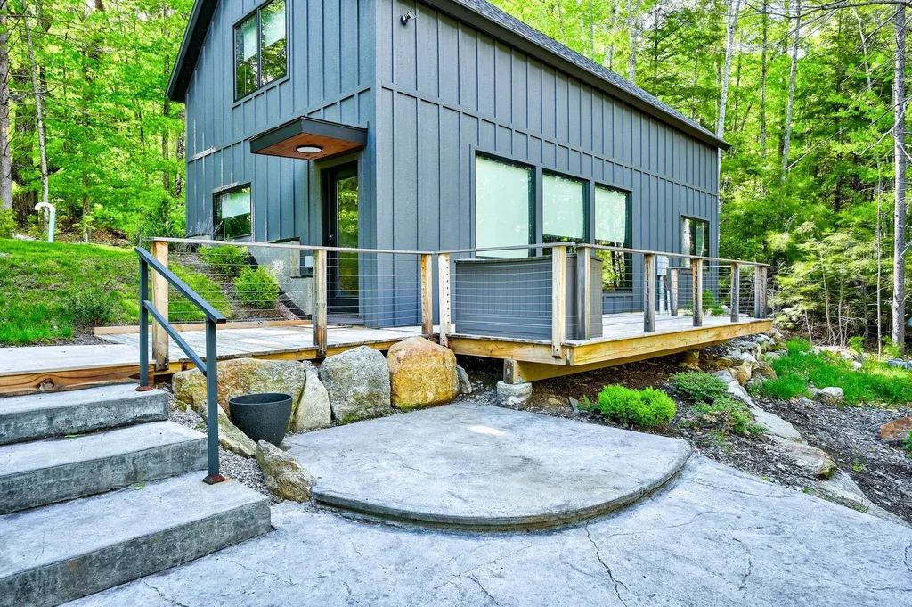 18 Woody Lane Bartlett NH 03812