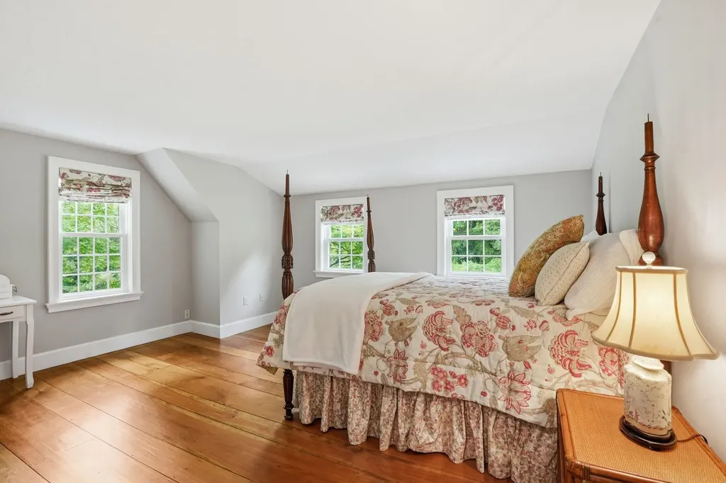 16 Storybrook Lane Amherst NH 03031