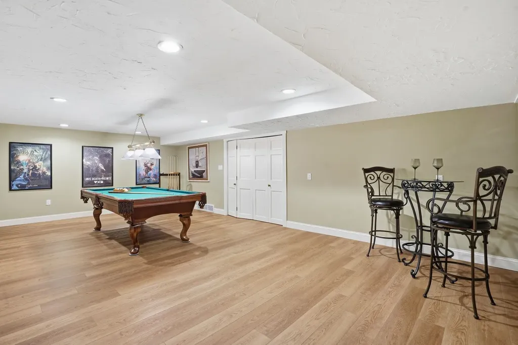 16 Storybrook Lane Amherst NH 03031
