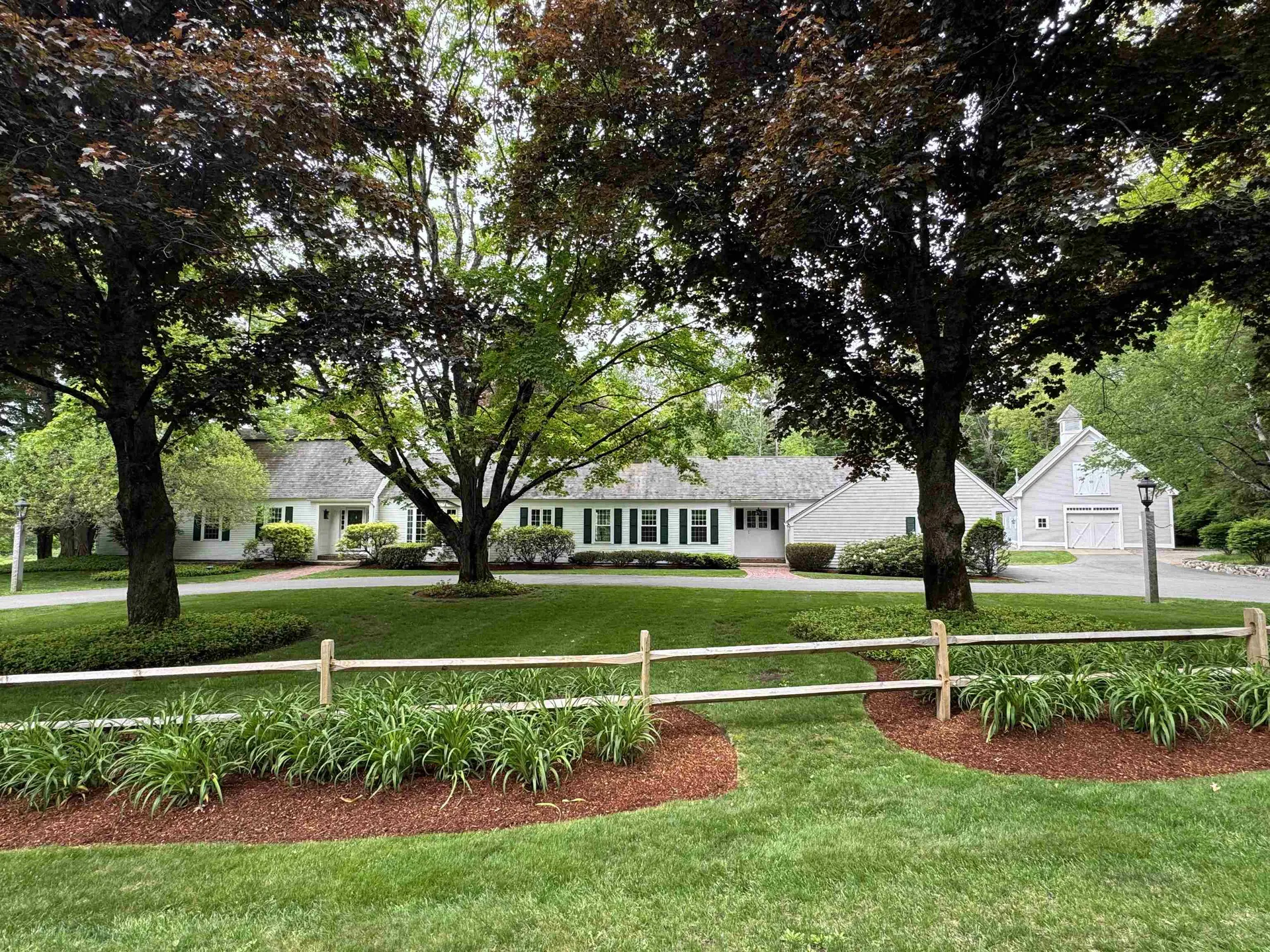 16 Storybrook Lane Amherst NH 03031