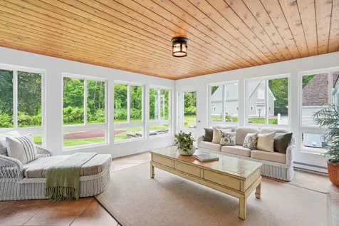 16 Storybrook Lane Amherst NH 03031
