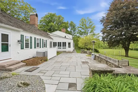 16 Storybrook Lane Amherst NH 03031