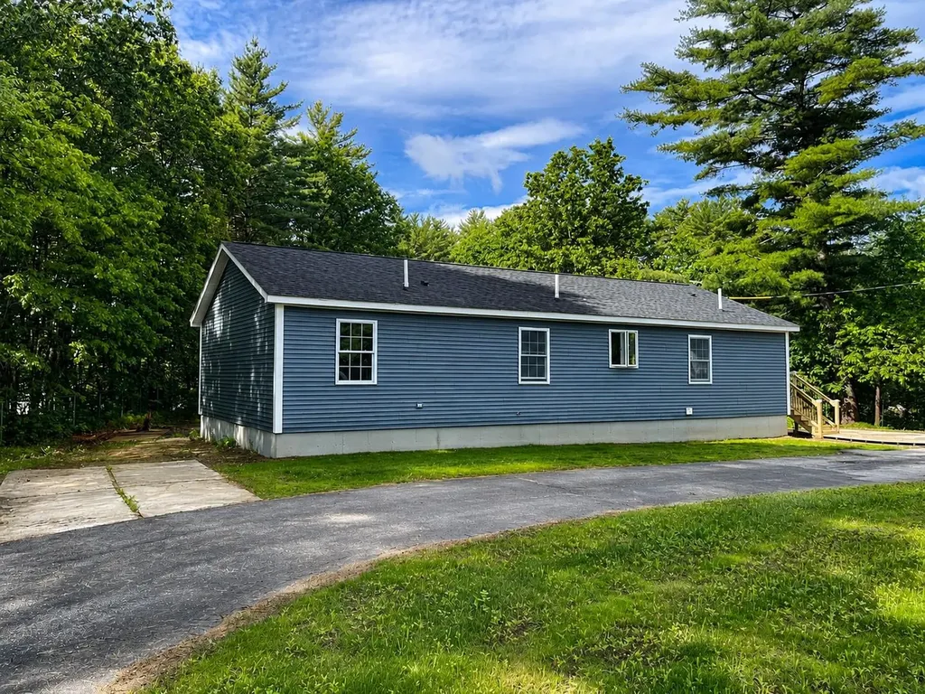 335 Depot Street Belmont NH 03220