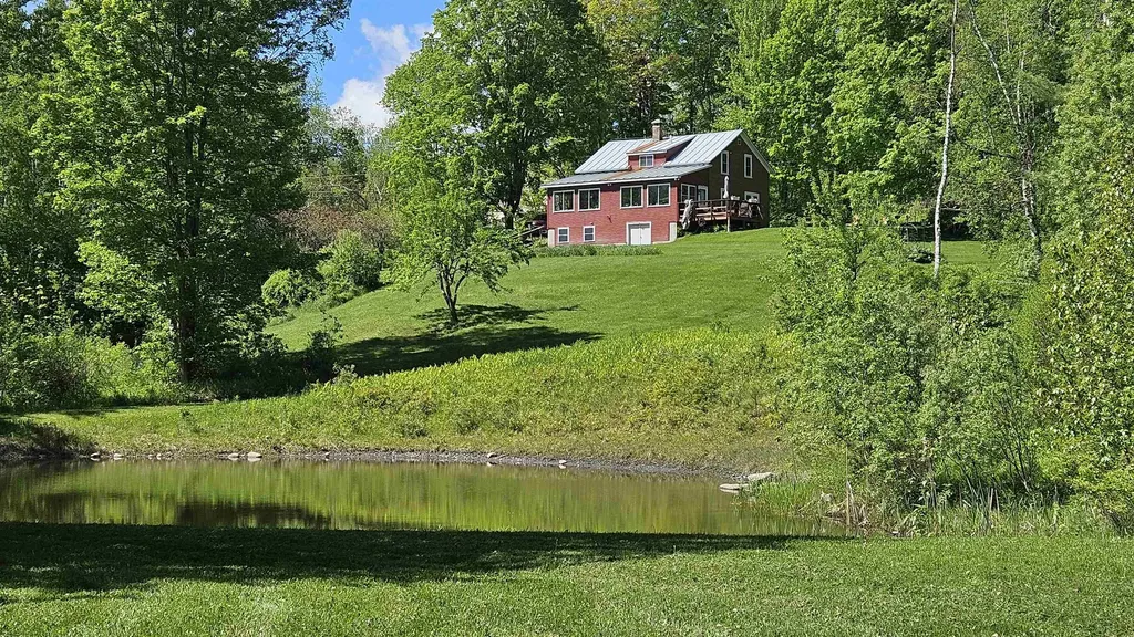 1610 North Road Newbury VT 05051