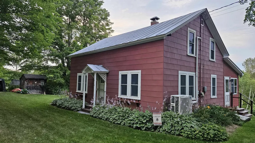 1610 North Road Newbury VT 05051