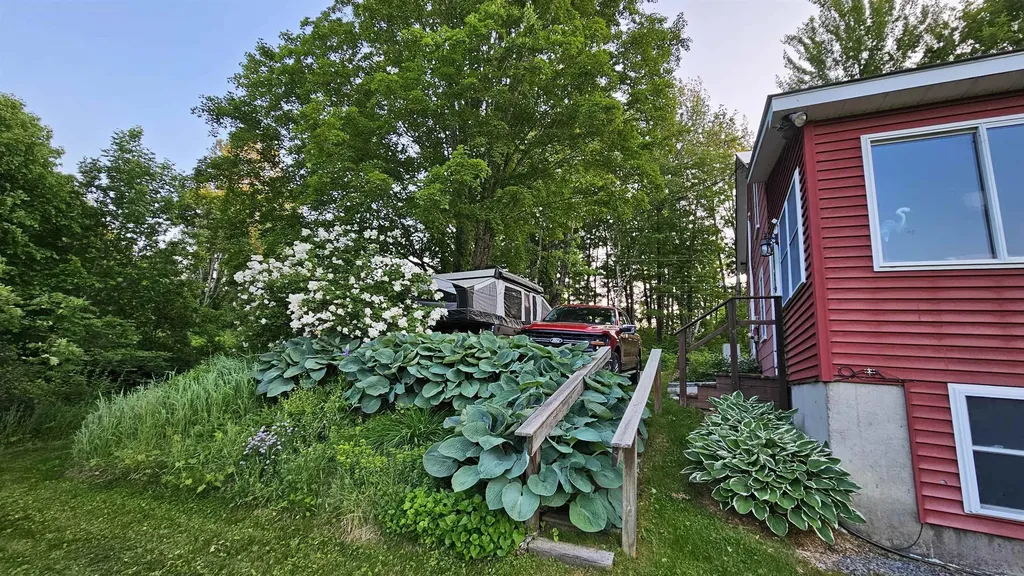 1610 North Road Newbury VT 05051