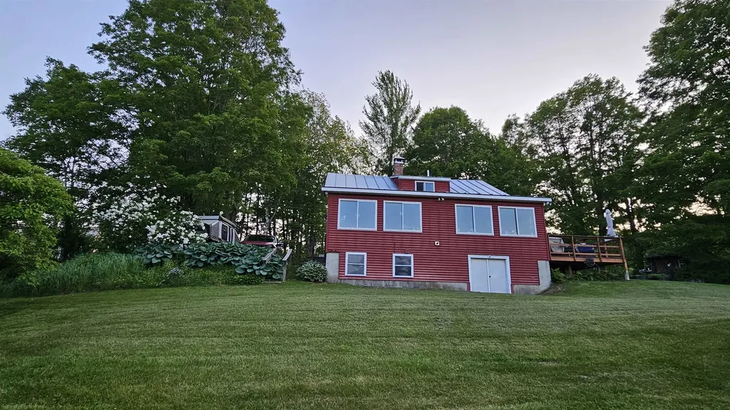 1610 North Road Newbury VT 05051