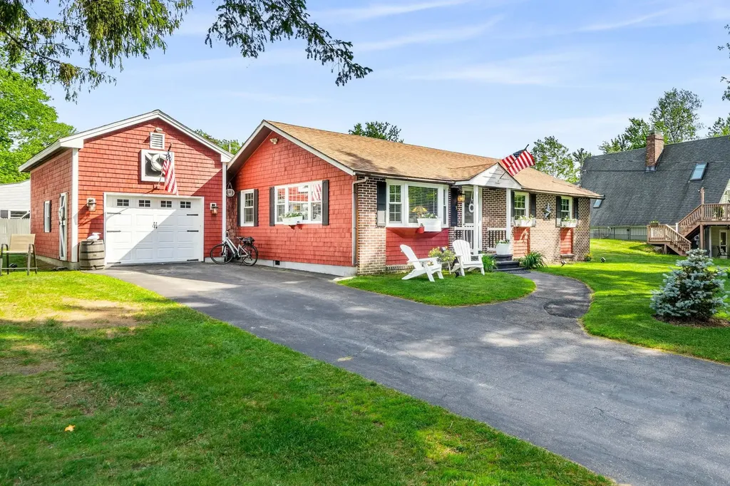 5 Linda Drive Belmont NH 03220