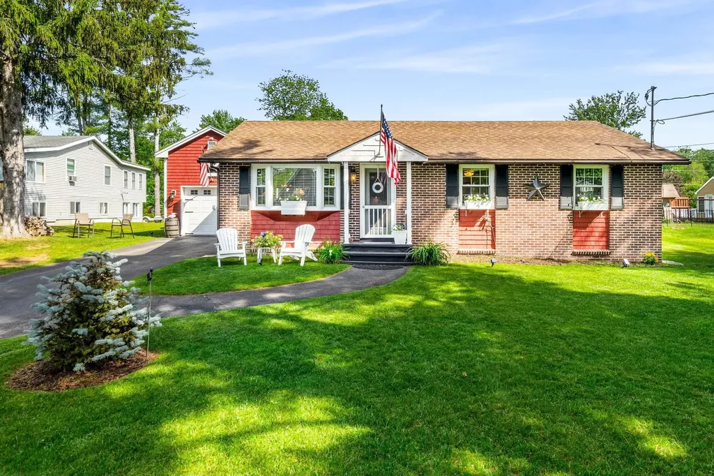 5 Linda Drive Belmont NH 03220