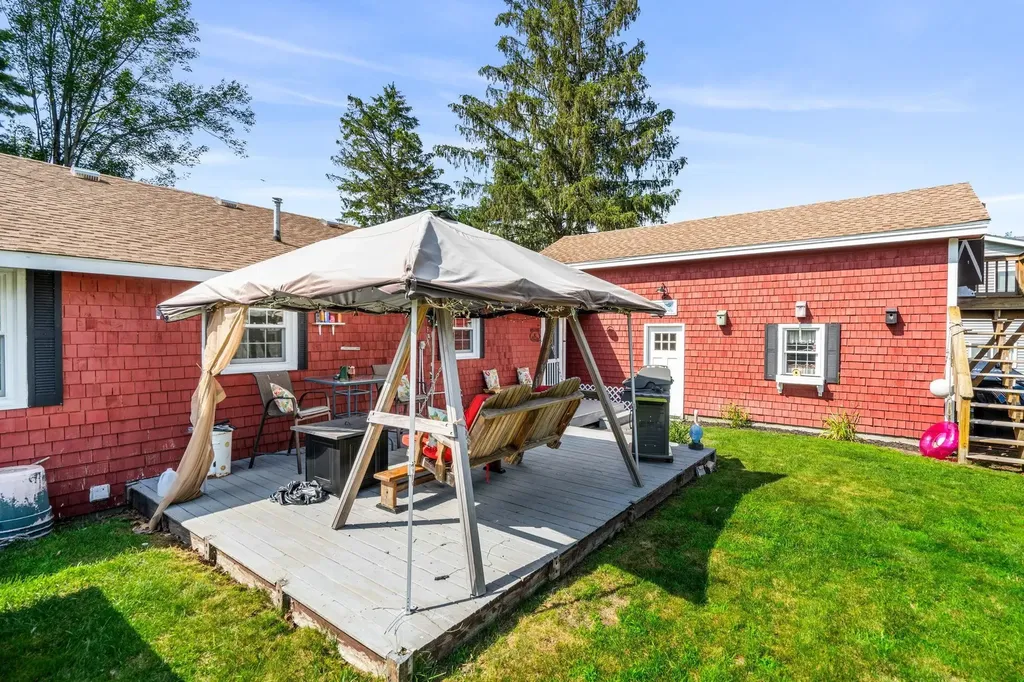 5 Linda Drive Belmont NH 03220