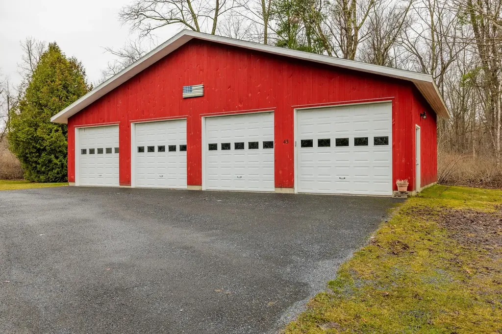43 Limerick Lane Arlington VT 05250