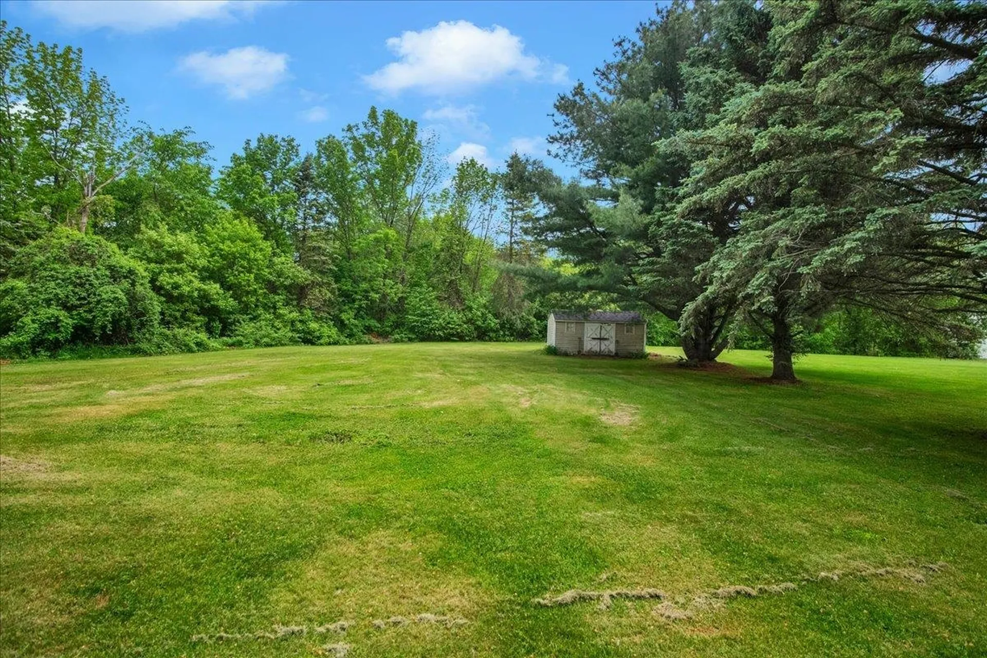 6 Meadowbrook Lane St. Albans Town VT 05478