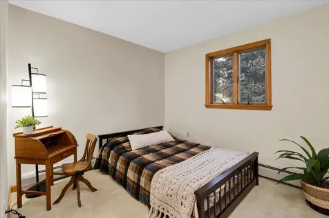 6 Meadowbrook Lane St. Albans Town VT 05478