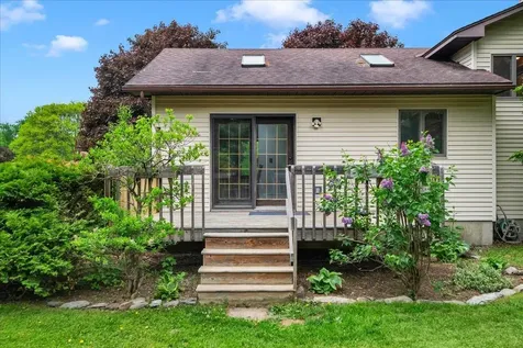 6 Meadowbrook Lane St. Albans Town VT 05478