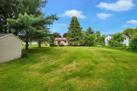 6 Meadowbrook Lane St. Albans Town VT 05478