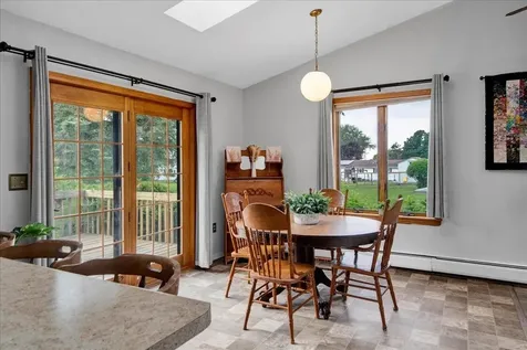 6 Meadowbrook Lane St. Albans Town VT 05478