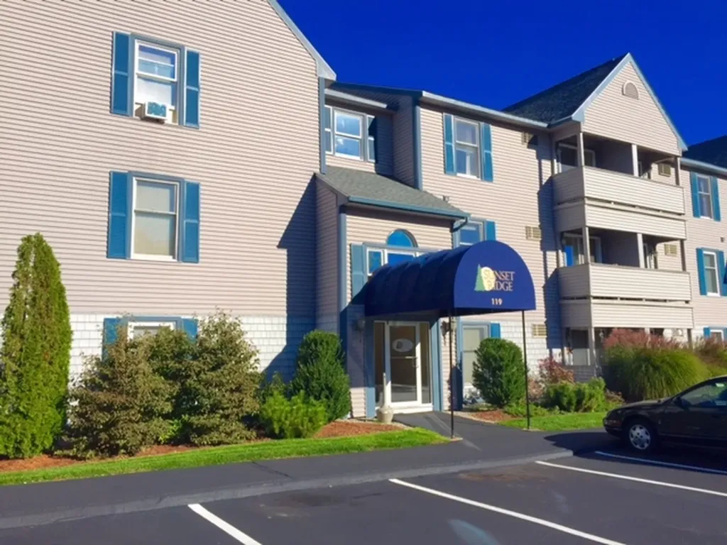 101 Eastern Avenue Manchester NH 03104