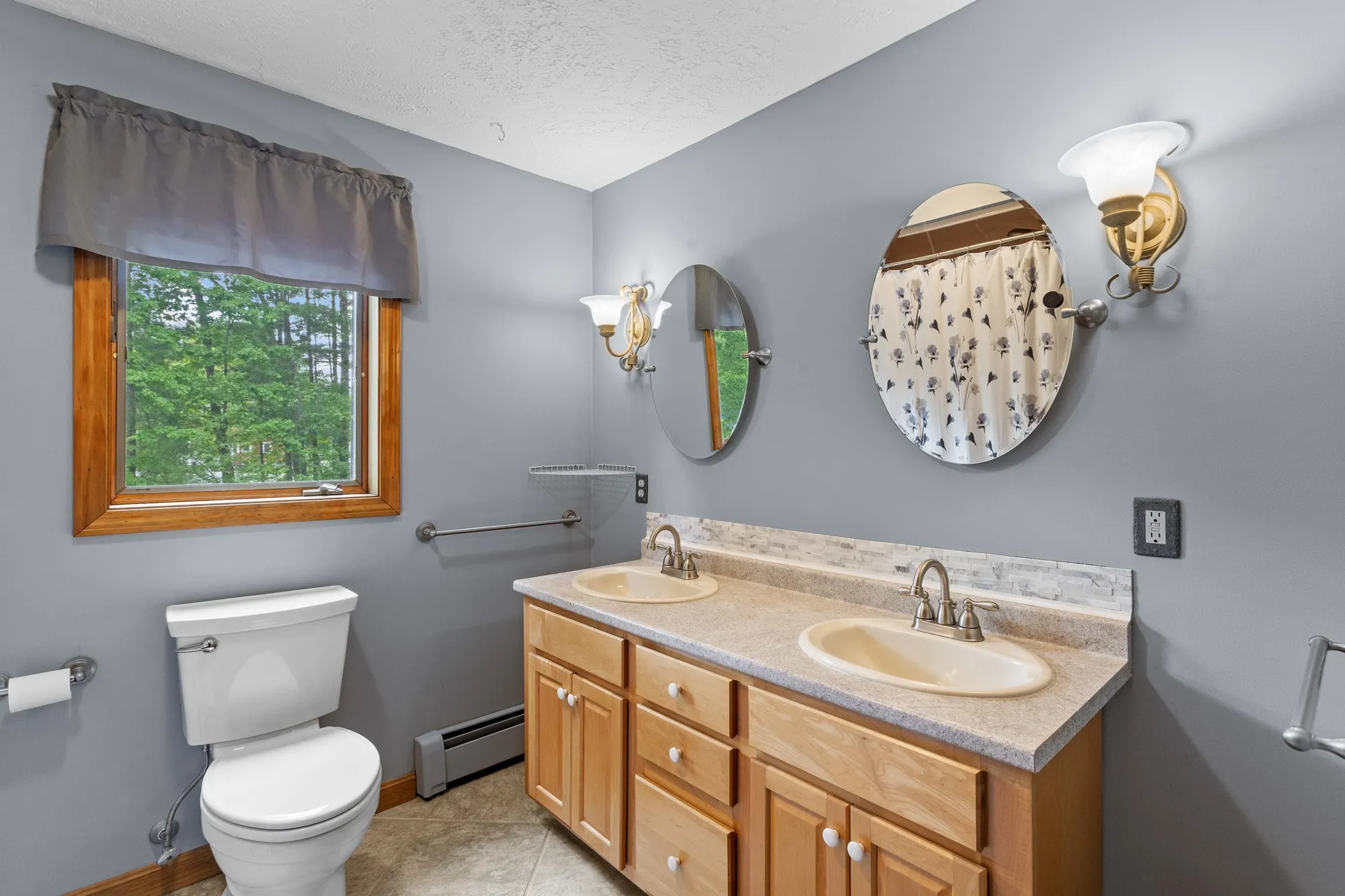 3 And 5 Shady Lane Salem NH 03079-2229