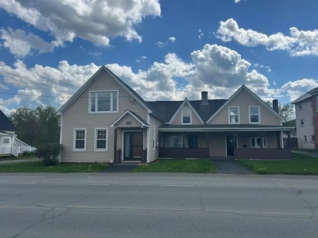 15 Main Street Stewartstown NH 03576