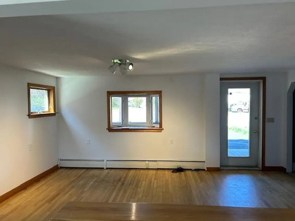 15 Main Street Stewartstown NH 03576