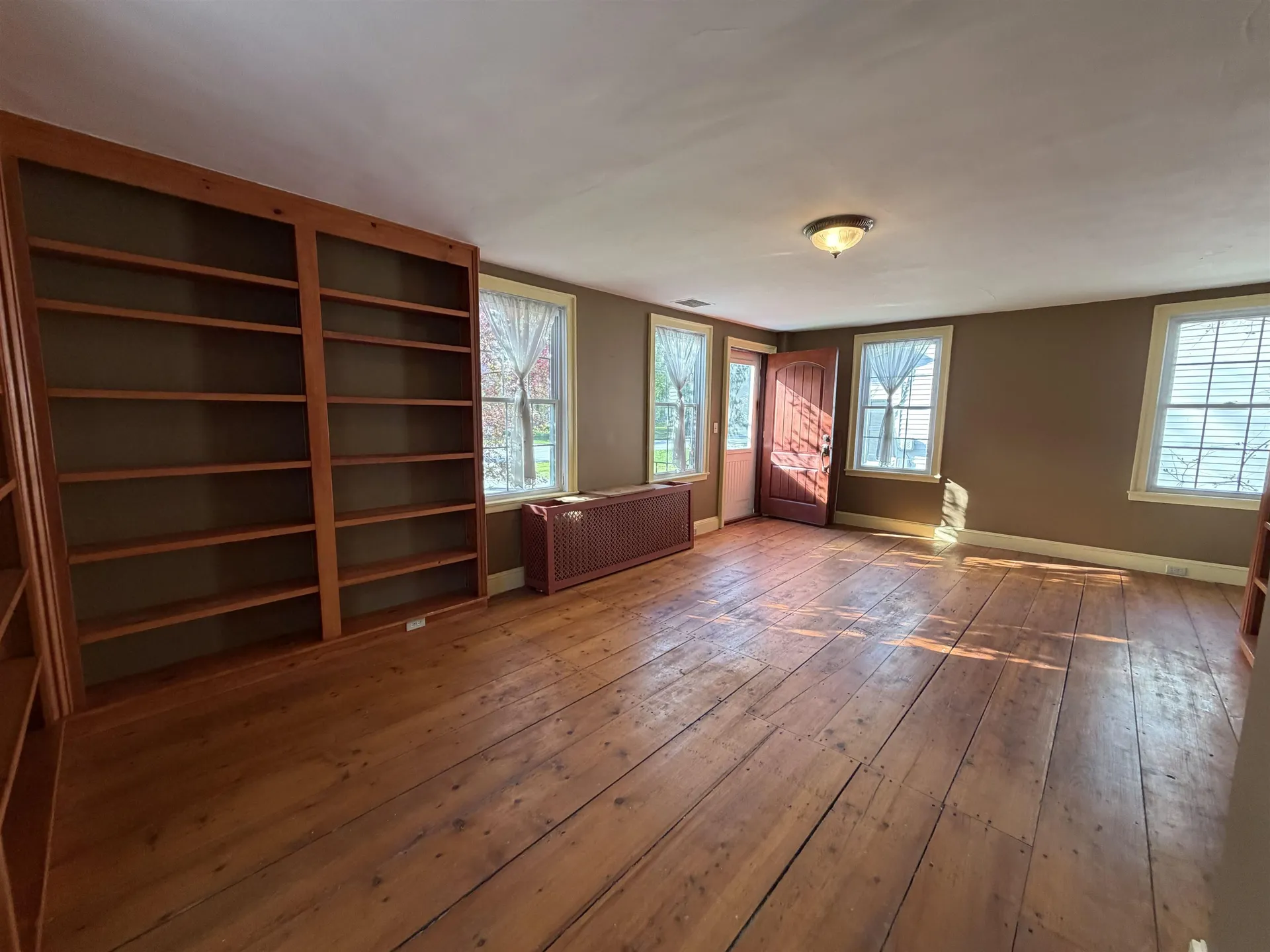 16 Pearl Street Brandon VT 05733