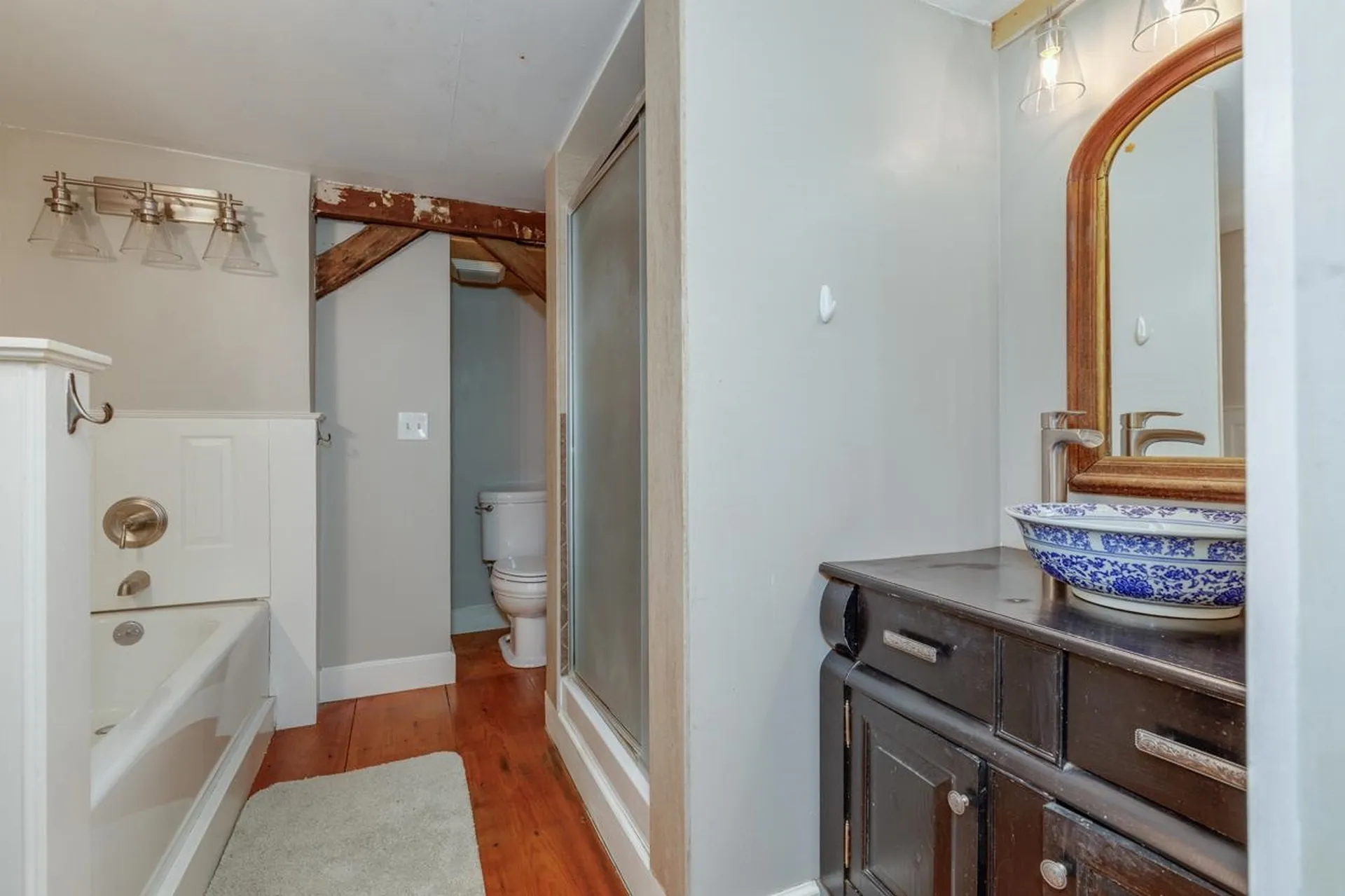 2 Raymond Road Deerfield NH 03037