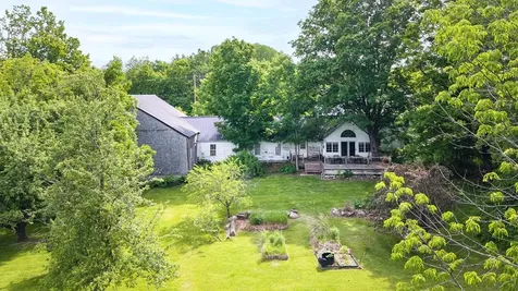 2 Raymond Road Deerfield NH 03037