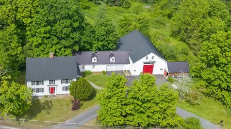 2 Raymond Road Deerfield NH 03037