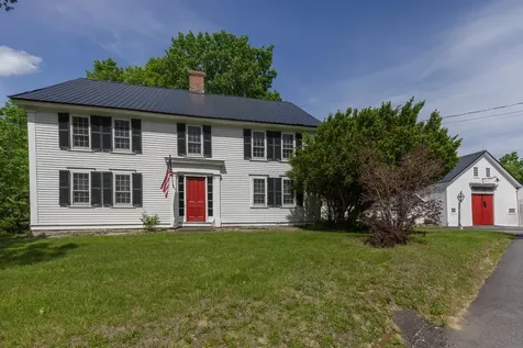 2 Raymond Road Deerfield NH 03037