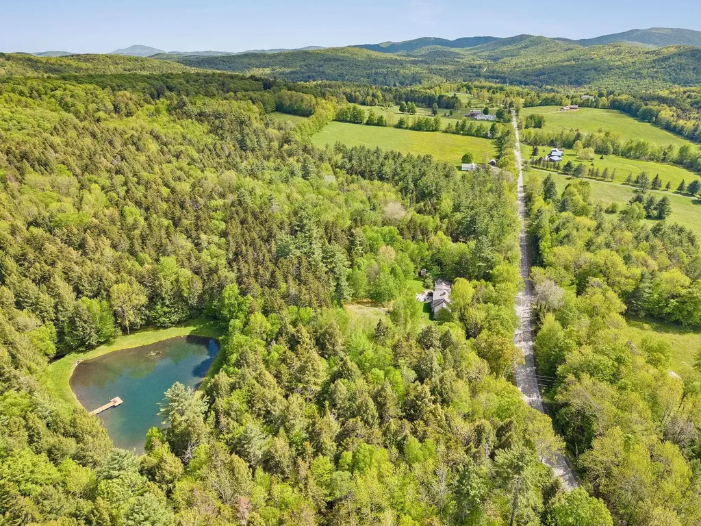 1442 North Road Barnard VT 05031