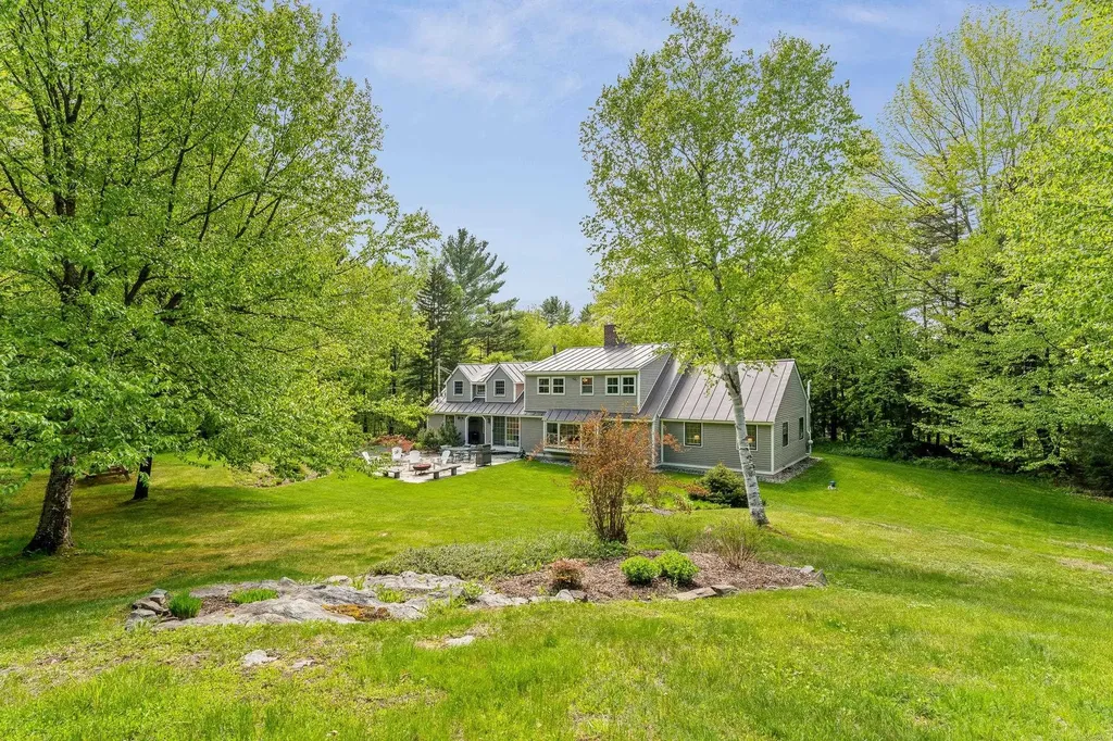 1442 North Road Barnard VT 05031
