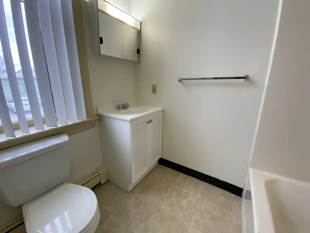 124 Orange Street Manchester NH 03103