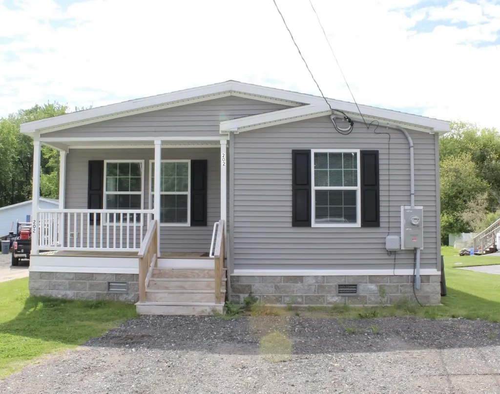 202 S Main Street Seabrook NH 03874