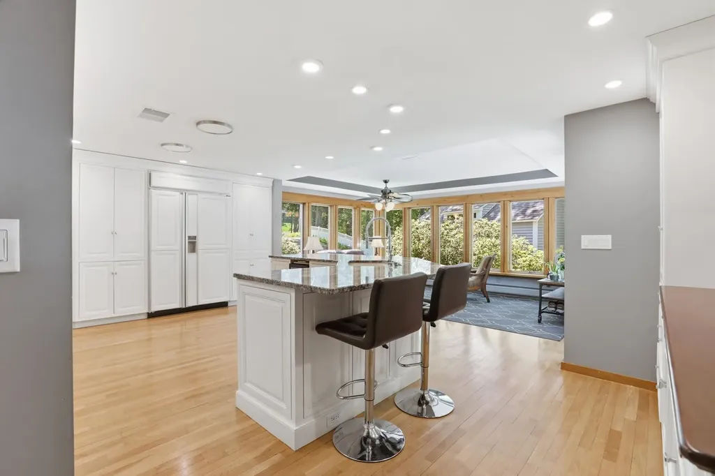 22 Hemlock Circle Sandown NH 03873