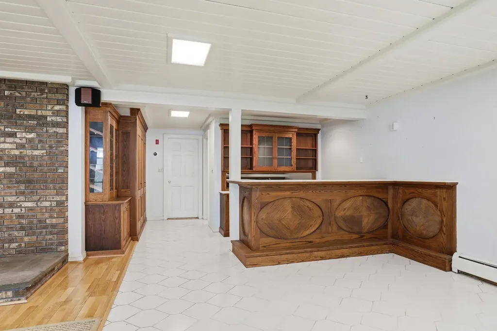 22 Hemlock Circle Sandown NH 03873