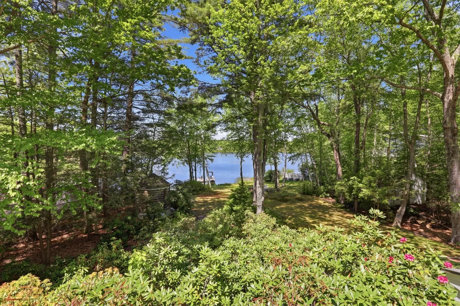 22 Hemlock Circle Sandown NH 03873