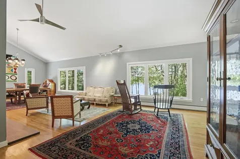 22 Hemlock Circle Sandown NH 03873