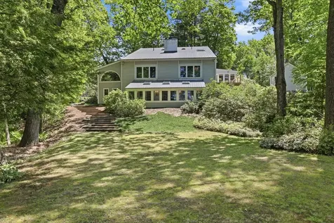 22 Hemlock Circle Sandown NH 03873