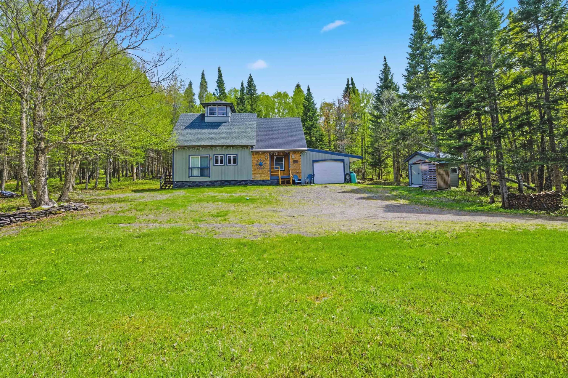 2484 North Main Street Pittsburg NH 03592
