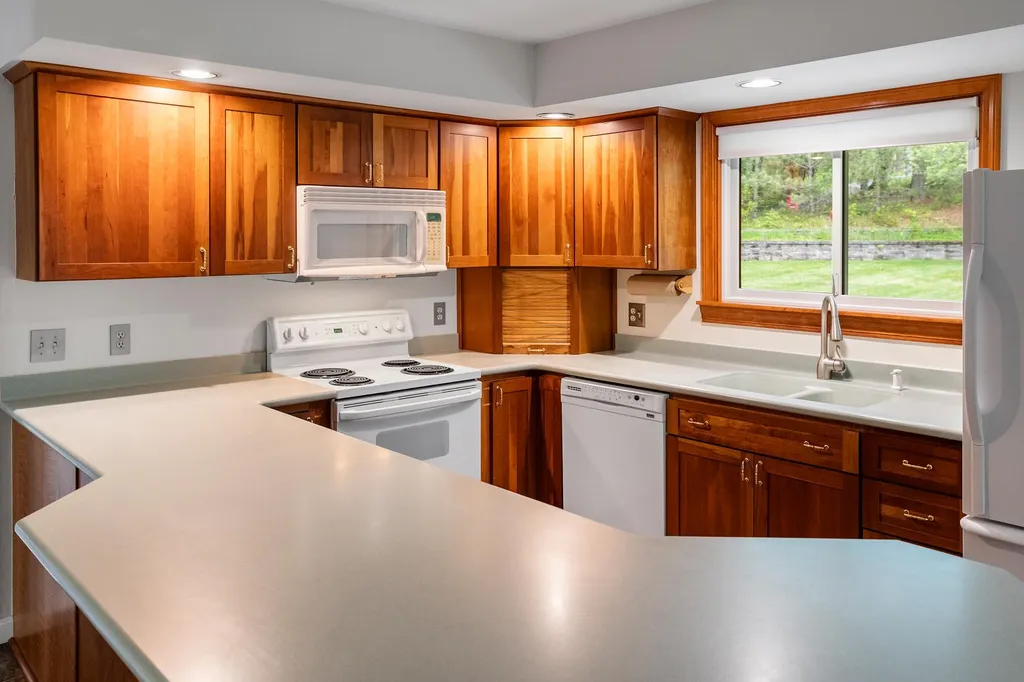 54 Blueberry Hill Drive Lebanon NH 03766